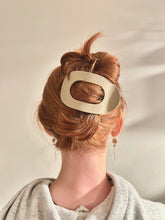 Indlæs billede til gallerivisning Esther - Hårklemme mat nude