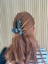 Indlæs billede til gallerivisning Gaia - Hårklemme med sten Før 120,-