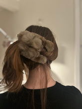 Indlæs billede til gallerivisning Villa - Hårklemme brun