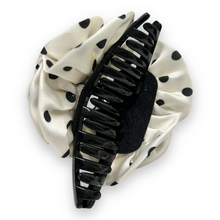 Indlæs billede til gallerivisning Mona - Hårklemme hvis med sorte prikker