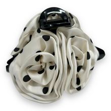 Indlæs billede til gallerivisning Mona - Hårklemme hvis med sorte prikker