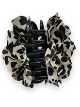 Indlæs billede til gallerivisning Kylie- Hårklemme lys leopard blomst