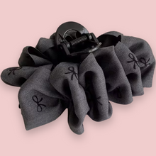 Indlæs billede til gallerivisning Mette - Hårklemme grå med sløjfer